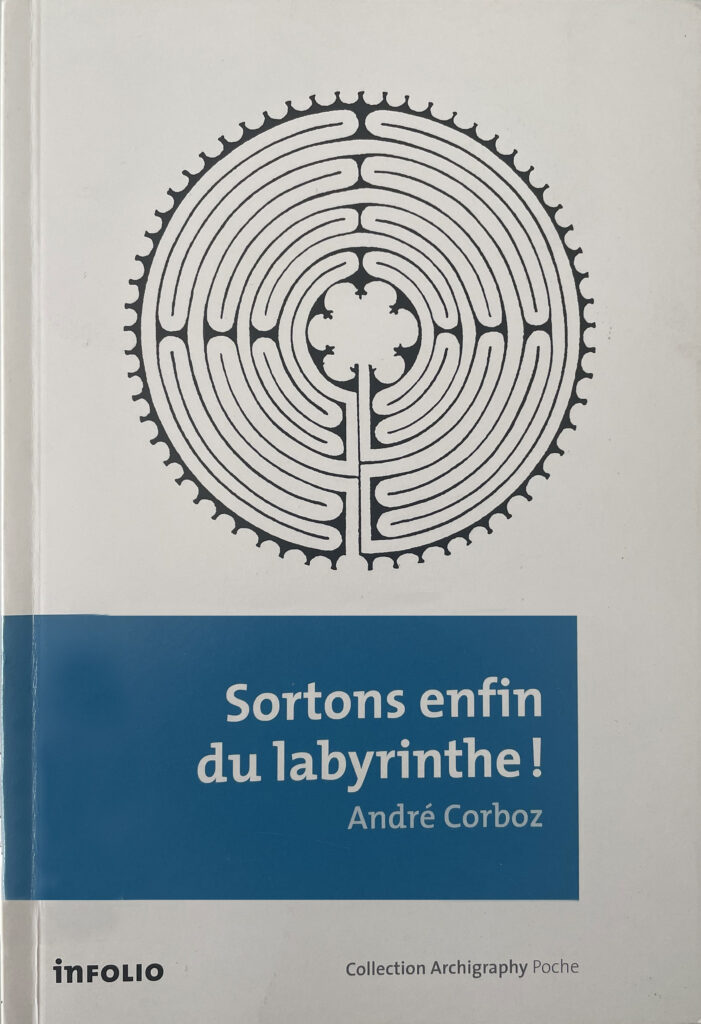 Sortons enfin du labyrinthe!