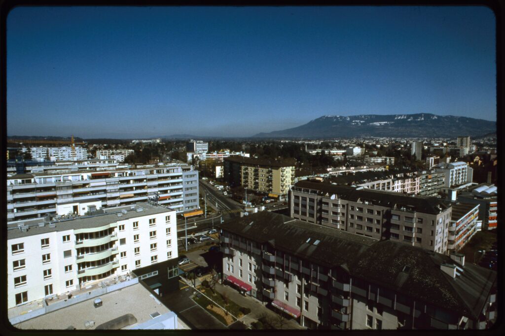 Thônex, View from the roof of the Residence Apollo towards Evian, 2009
