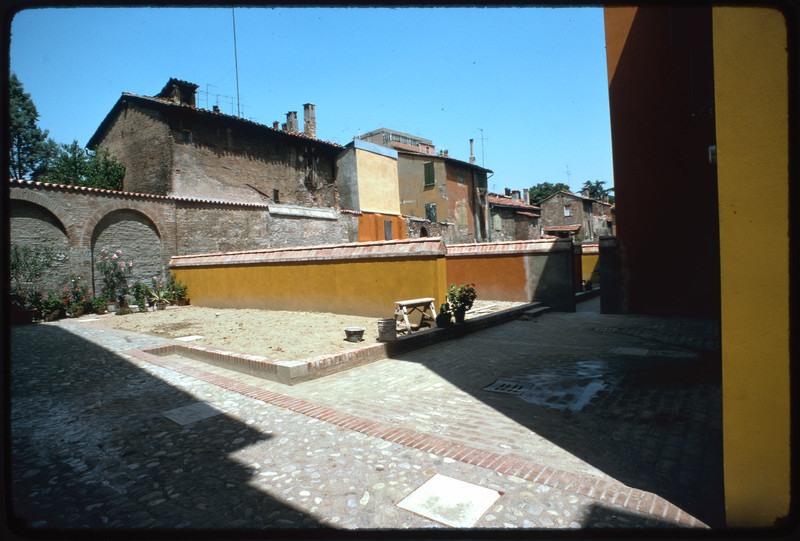 Bologna, S. Leonardo, 1975
